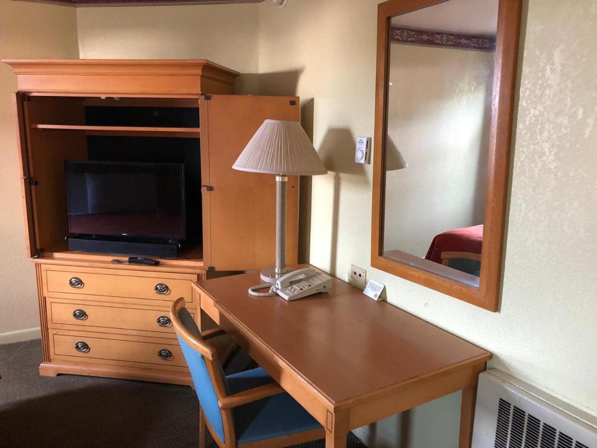Fairbridge Inn Express - Barrington Extérieur photo